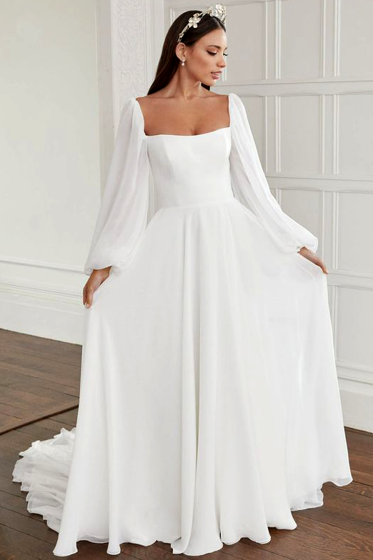 Langärmliges Brautkleid